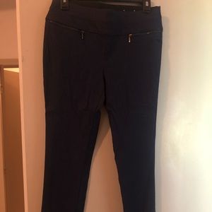 Juniors candies Capri stretch pants